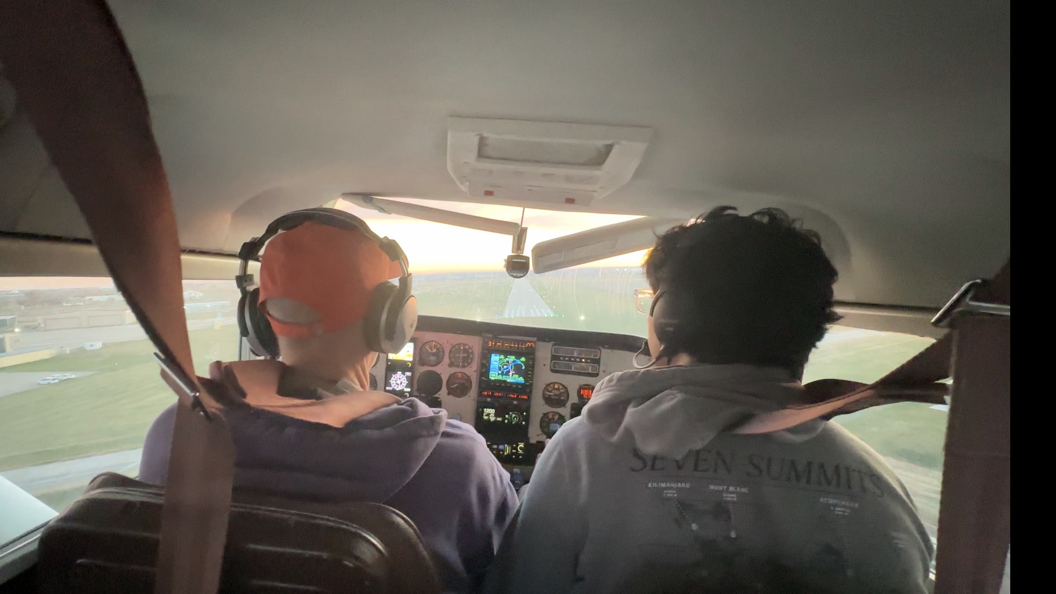 Flight instruction in a high-performance Cessna 182
